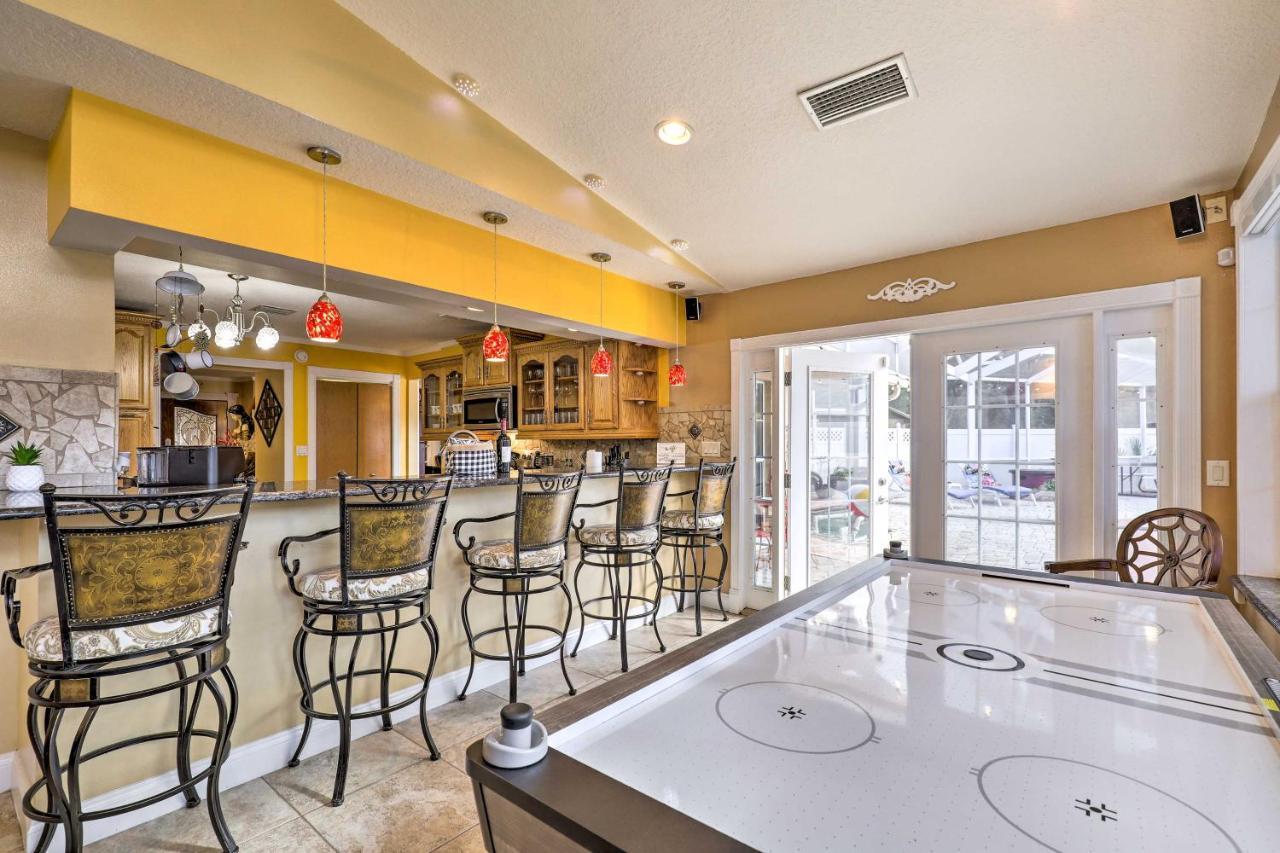 Cozy Home In Heart Of Tampa With Lanai And Pool! 外观 照片