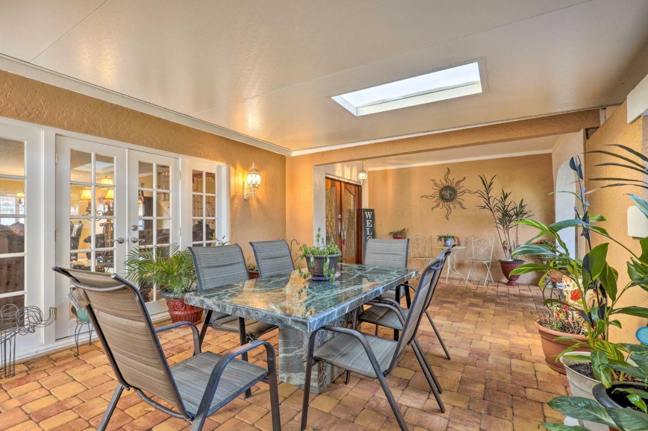 Cozy Home In Heart Of Tampa With Lanai And Pool! 外观 照片